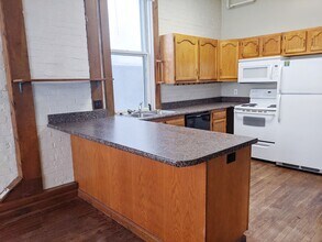 South College - Residential in Bloomington, IN - Foto de edificio - Building Photo