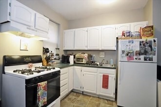 364 Ashley Blvd in New Bedford, MA - Building Photo - Building Photo