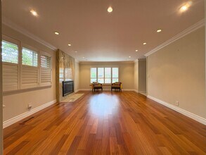 660 Towle Way in Palo Alto, CA - Building Photo - Building Photo