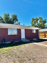 5660-5670 W 52nd Ave in Denver, CO - Building Photo - Building Photo