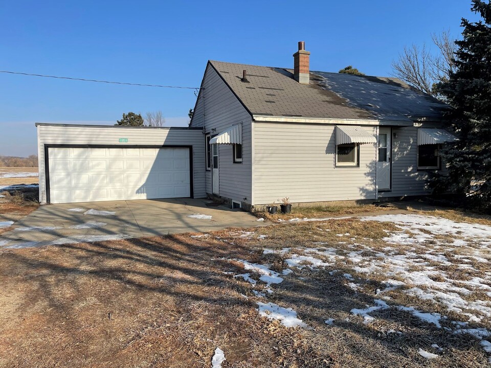 7200 W 12th St in Sioux Falls, SD - Foto de edificio