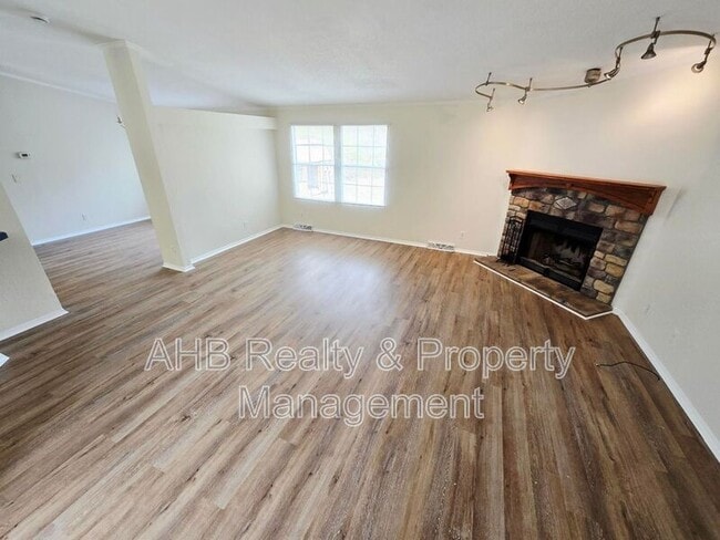 1141 Palmer Farm Rd in Gibsonville, NC - Building Photo - Building Photo