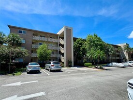 1601 Abaco Dr, Unit B1 in Coconut Creek, FL - Building Photo