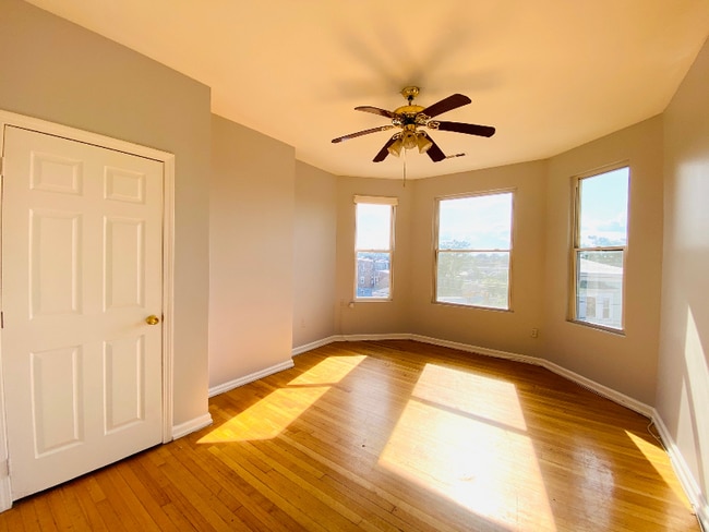 162 William St in Bridgeport, CT - Foto de edificio - Building Photo