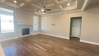 3224 Porter Dr in Edmond, OK - Building Photo - Building Photo