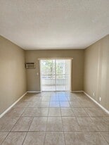 114 Norwich E in West Palm Beach, FL - Building Photo