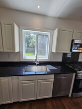18 Garden St in Enfield, CT - Building Photo - Building Photo