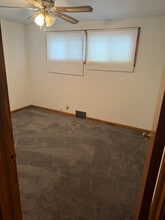 118 Hostetler Rd in Johnstown, PA - Foto de edificio - Building Photo