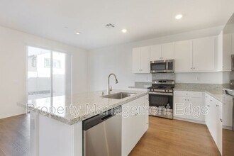36644 Desert Tortoise Rd in Murrieta, CA - Building Photo - Building Photo