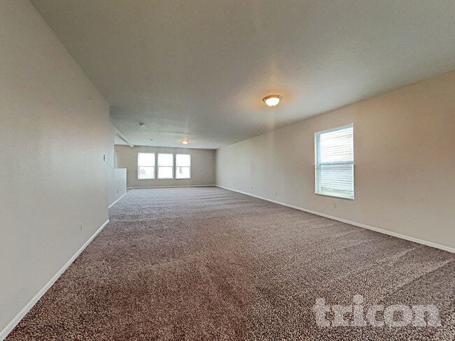 1334 Central Park Dr in Shelbyville, IN - Building Photo - Building Photo