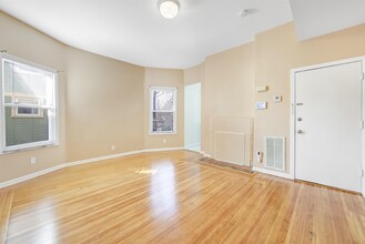61 S Maple Ave in East Orange, NJ - Building Photo - Building Photo