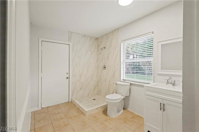 property at 260 13th St SW