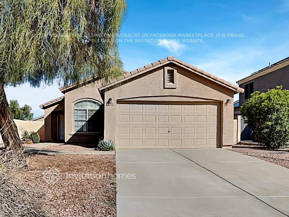 13915 N 134th Ln in Surprise, AZ - Building Photo