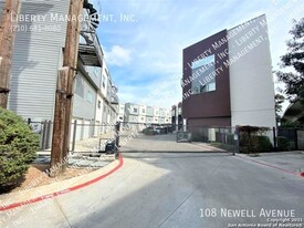 108 Newell Ave in San Antonio, TX - Building Photo - Building Photo