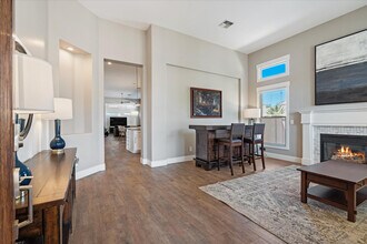 13610 E Laurel Ln in Scottsdale, AZ - Building Photo - Building Photo