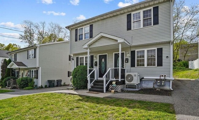 46 Ridgeway Ave, Unit 46 Ridgeway Ave