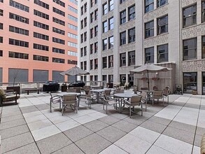 314 N Broadway, Unit 504 in St. Louis, MO - Foto de edificio - Building Photo