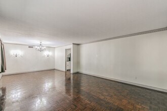 3215 Spanish Oak Dr in Fort Worth, TX - Building Photo - Building Photo