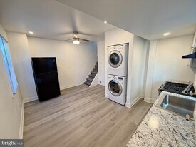 4905 Knorr St in Philadelphia, PA - Building Photo