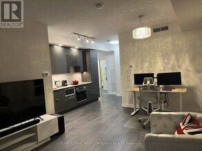 28-4128 Freeland St in Toronto, ON - Building Photo - Building Photo