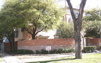 Lenox Place in Austin, TX - Foto de edificio - Building Photo