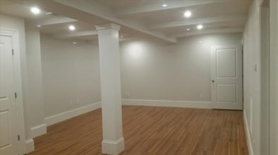 2044 Beacon St, Unit 3 in Waban, MA - Foto de edificio - Building Photo
