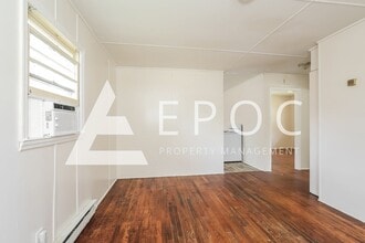 912 Richland St in High Point, NC - Building Photo - Building Photo