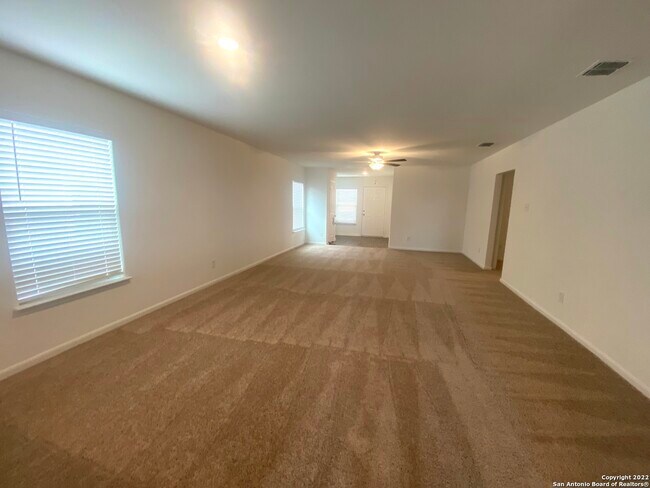 property at 3987 Trail de Paris