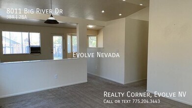 8011 Big River Dr in Reno, NV - Building Photo - Building Photo