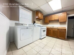 3702 Huntington Ave in Covington, KY - Building Photo - Building Photo