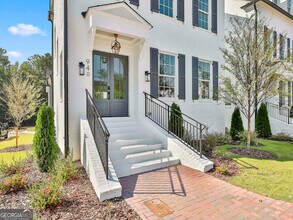 940 Laurel Brooke Ave in Peachtree City, GA - Building Photo - Building Photo