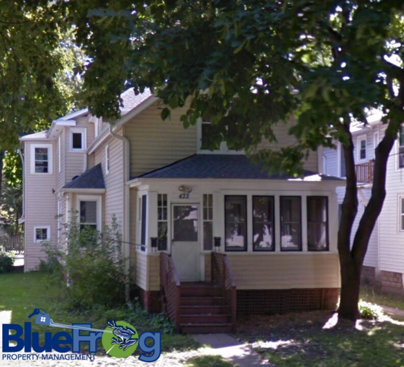 422 N Maple Ave in Green Bay, WI - Building Photo