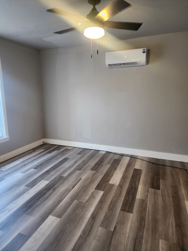 2402 E Randolph Ave in Enid, OK - Building Photo - Building Photo