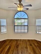 5205 Laguna Park Dr in Elk Grove, CA - Building Photo - Building Photo