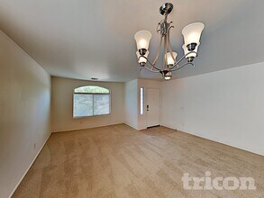 1275 E Shari St in San Tan Valley, AZ - Building Photo - Building Photo