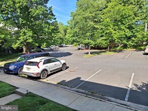 21 Stonewall Ct in Middleburg, VA - Building Photo - Building Photo