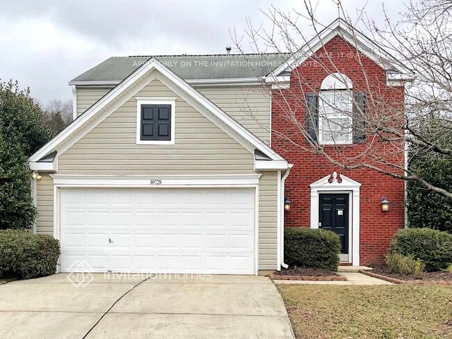 property at 10728 Glenluce Ave