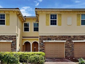9495 SW Merlin Ct in Stuart, FL - Building Photo