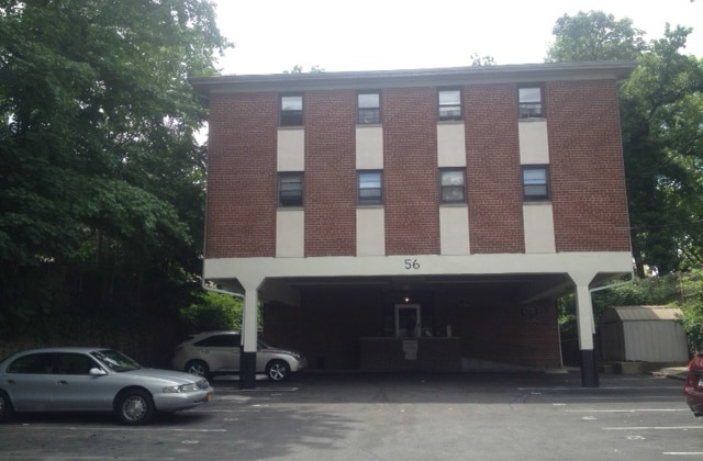 Clinton Avenue Apartments in New Rochelle, NY - Foto de edificio - Building Photo