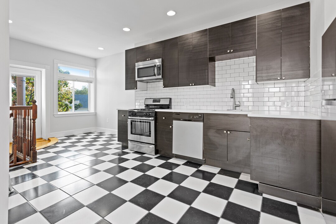 510 Talbot Ave, Unit 3 in Boston, MA - Building Photo