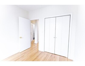 45 Thorndike St-Unit -1 in Boston, MA - Foto de edificio - Building Photo