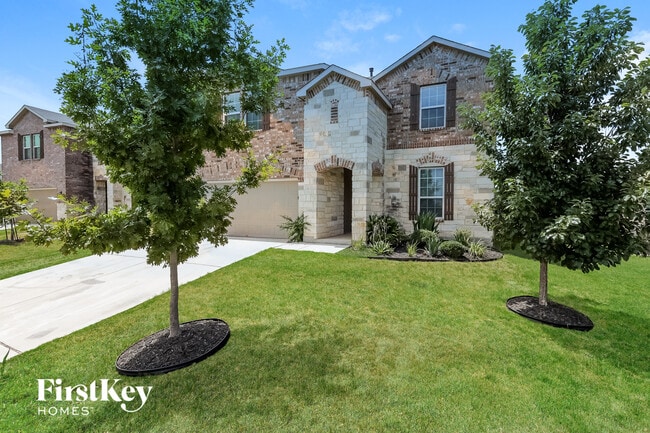 7111 Marina Del Rey in Converse, TX - Building Photo - Building Photo