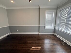 7239 S Campbell Ave in Chicago, IL - Building Photo - Building Photo