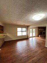 2133 Loren Cir in Fayetteville, AR - Building Photo - Building Photo