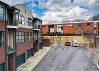 South Park Lofts in Atlanta, GA - Foto de edificio - Building Photo