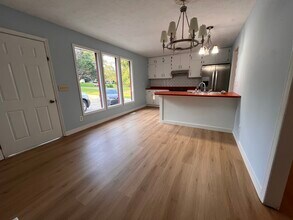 4812 Bentwood Dr in Oakwood, GA - Building Photo - Building Photo
