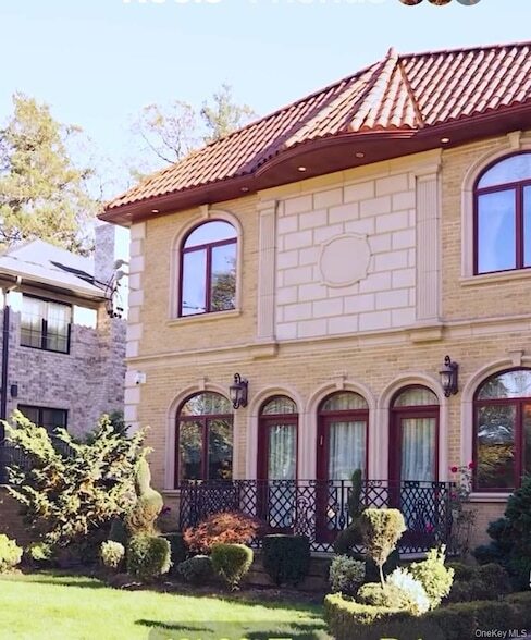 property at 181-30 Tudor Rd