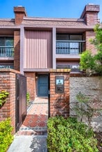 4425 Alla Rd, Unit #5 in Marina Del Rey, CA - Foto de edificio - Building Photo