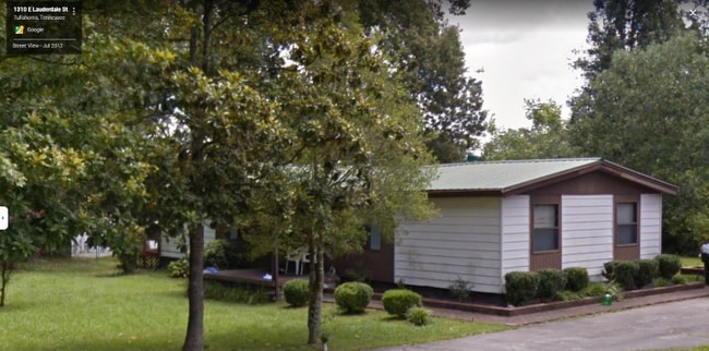 property at 1306 E Lauderdale St