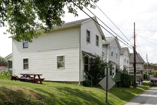 296-298 6th Ave in Elizabeth, PA - Foto de edificio - Building Photo